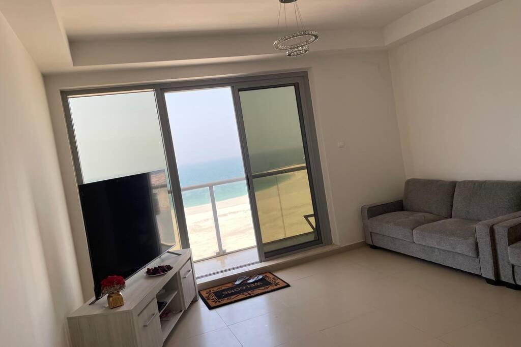 2 Bedroom Incredible Ocean Vew Apartment Ras al-Khaimah Bagian luar foto