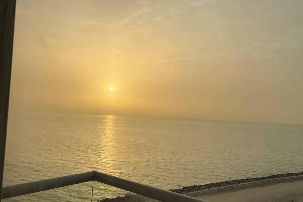 2 Bedroom Incredible Ocean Vew Apartment Ras al-Khaimah Bagian luar foto