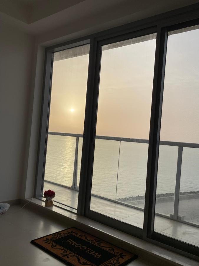 2 Bedroom Incredible Ocean Vew Apartment Ras al-Khaimah Bagian luar foto